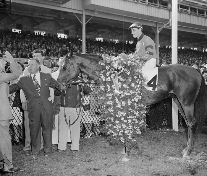 Framed Print : Jimmy Jones Holding Citation with Eddie Arcaro Astride Framed Print : Jimmy Jones Holding Citation with Eddie Arcaro Astride