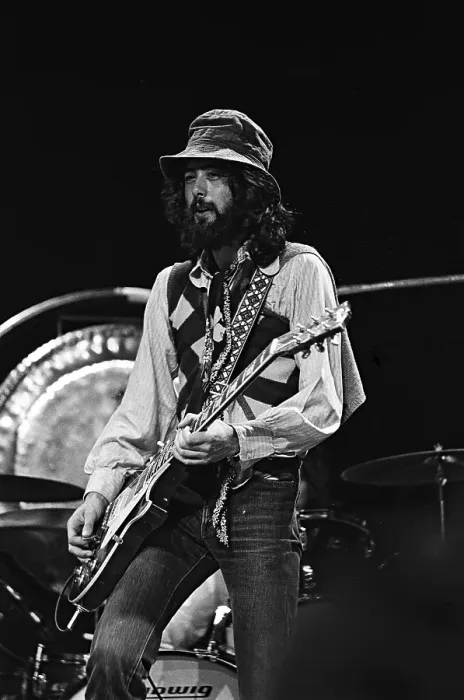 Framed Print : Jimmy Page At The Forum Framed Print : Jimmy Page At The Forum