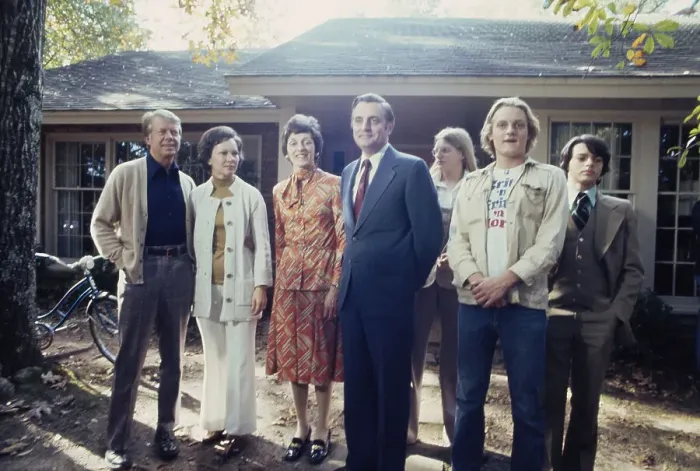 Framed Print : Jimmy And Rosalynn Carter With Mondale Family Framed Print : Jimmy And Rosalynn Carter With Mondale Family