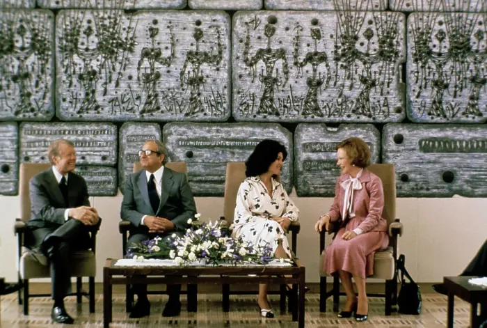 Framed Print : Jimmy And Rosalynn Carter, Yitzhak and Ofira Navon Framed Print : Jimmy And Rosalynn Carter, Yitzhak and Ofira Navon