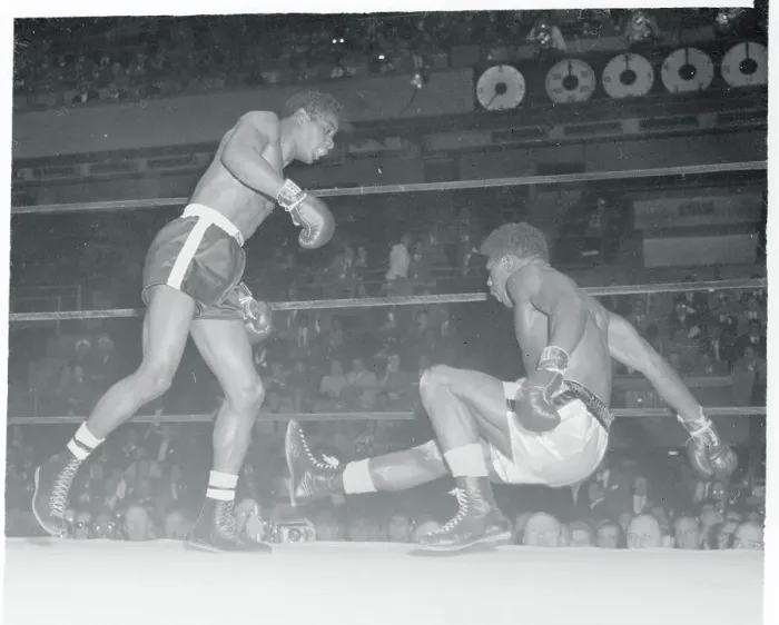 Framed Print : Jimmy Slade and Floyd Patterson Boxing