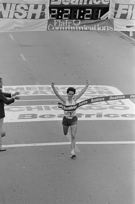 Framed Print : Joan Benoit Running Through Finish Line at The Chicago Marathon