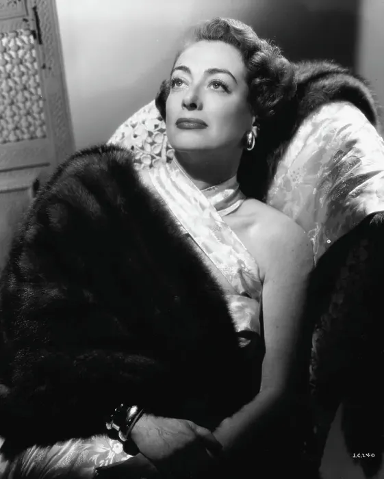 Framed Print : Joan Crawford Framed Print : Joan Crawford