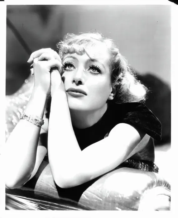 Framed Print : Joan Crawford Framed Print : Joan Crawford