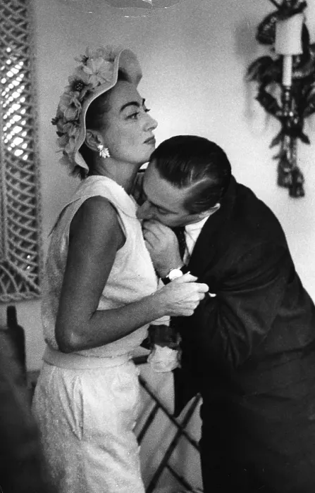 Framed Print : Joan Crawford Framed Print : Joan Crawford