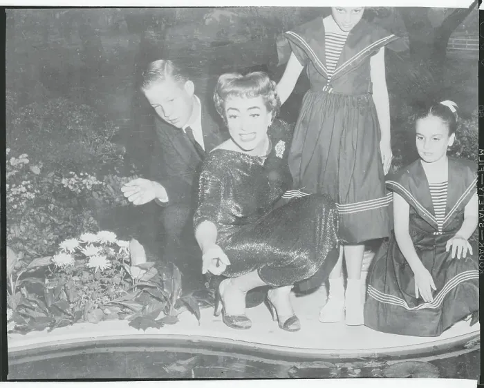 Framed Print : Joan Crawford with Her Children Framed Print : Joan Crawford with Her Children