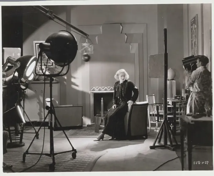 Framed Print : Joan Crawford Rehearsing Her Script Framed Print : Joan Crawford Rehearsing Her Script
