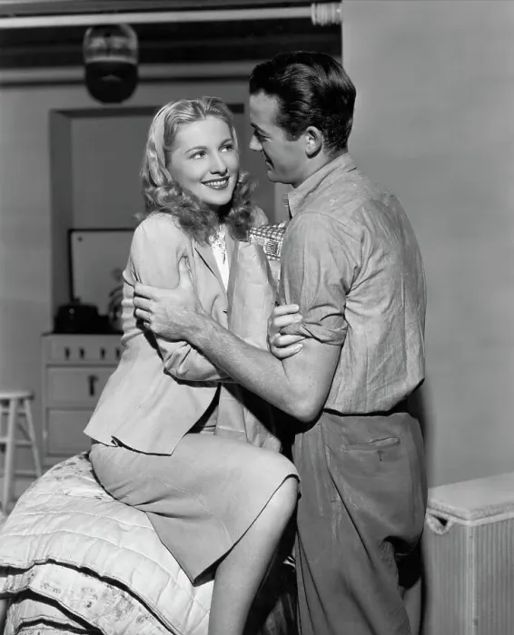 Framed Print : Joan Fontaine Embraced by Mark Stevens Framed Print : Joan Fontaine Embraced by Mark Stevens