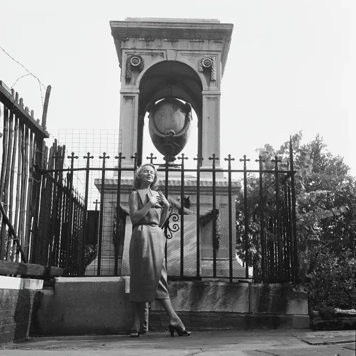 Framed Print : Joan Greenwood, British Actress Framed Print : Joan Greenwood, British Actress