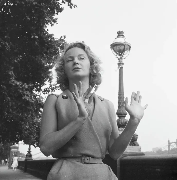 Framed Print : Joan Greenwood, British Actress Framed Print : Joan Greenwood, British Actress