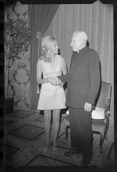 Framed Print : Joan Kennedy and Richard Cardinal Cushing Framed Print : Joan Kennedy and Richard Cardinal Cushing