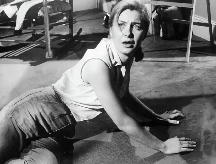 Framed Print : Joanne Woodward In The Three Faces Of Eve Framed Print : Joanne Woodward In The Three Faces Of Eve