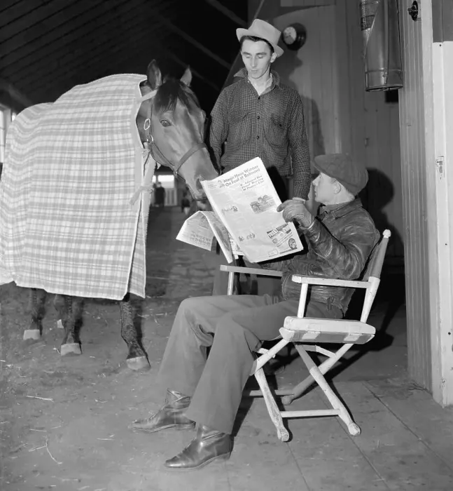 Framed Print : Jockey Red Pollard and Seabiscuit Framed Print : Jockey Red Pollard and Seabiscuit
