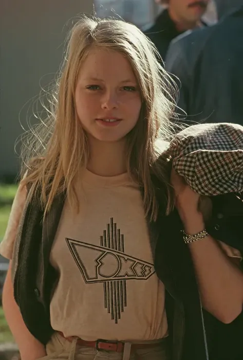 Framed Print : Jodie Foster Promoting Foxes Framed Print : Jodie Foster Promoting Foxes
