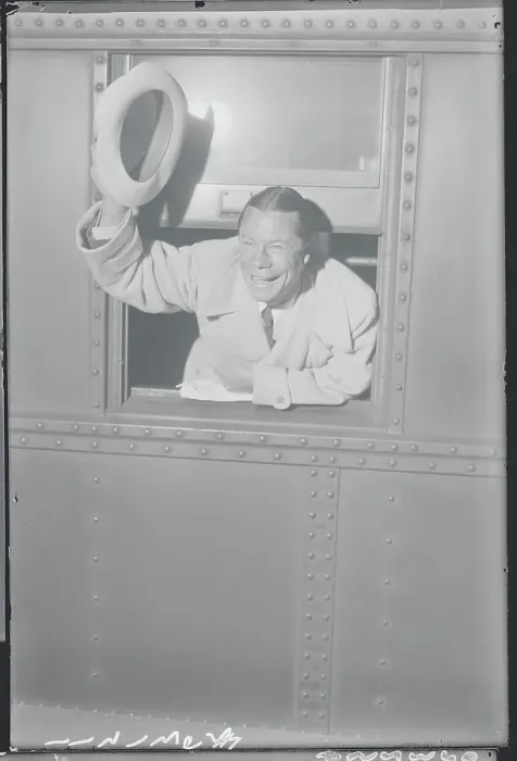 Framed Print : Joe Brown Waving from Train Window Framed Print : Joe Brown Waving from Train Window