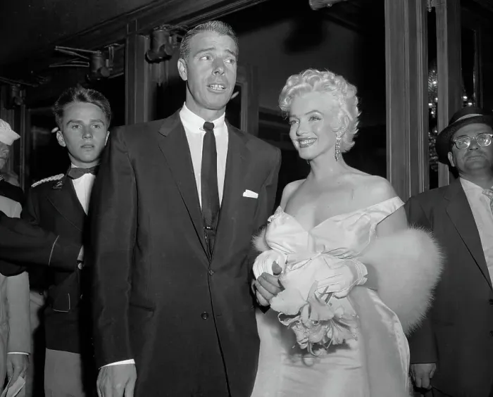 Framed Print : Joe DiMaggio with Marilyn Monroe Framed Print : Joe DiMaggio with Marilyn Monroe