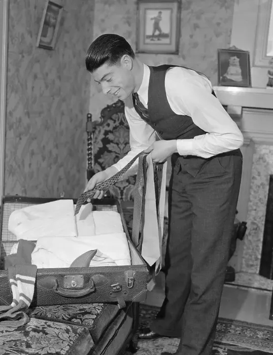 Framed Print : Joe DiMaggio Packing His Suitcase Framed Print : Joe DiMaggio Packing His Suitcase