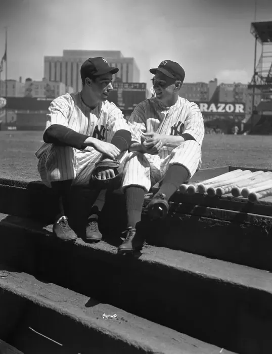 Framed Print : Joe DiMaggio Pictured with Newly Recruited Tom Henrich Framed Print : Joe DiMaggio Pictured with Newly Recruited Tom Henrich
