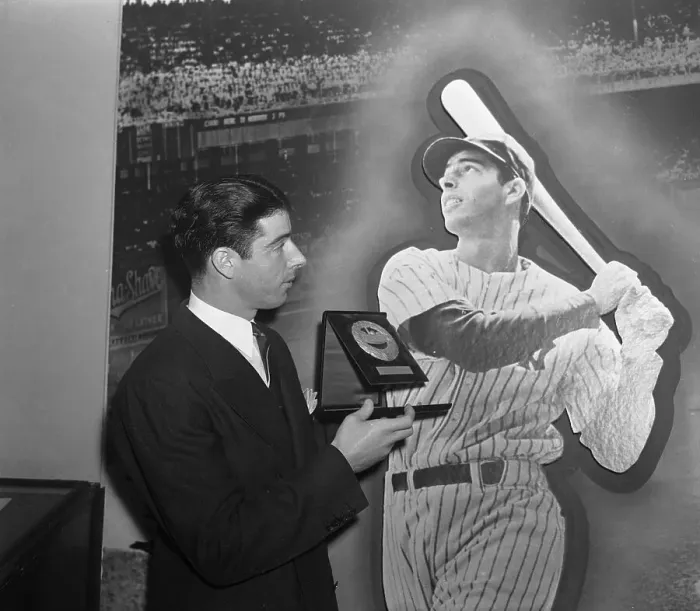 Framed Print : Joe DiMaggio Posing Next to Picture of Himself Framed Print : Joe DiMaggio Posing Next to Picture of Himself