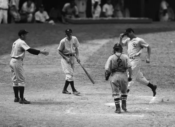 Framed Print : Joe Dimaggio Scoring;45Th Straight Homer Framed Print : Joe Dimaggio Scoring;45Th Straight Homer
