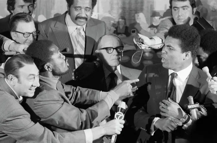 Framed Print : Joe Frazier and Muhammad Ali at Signing Framed Print : Joe Frazier and Muhammad Ali at Signing