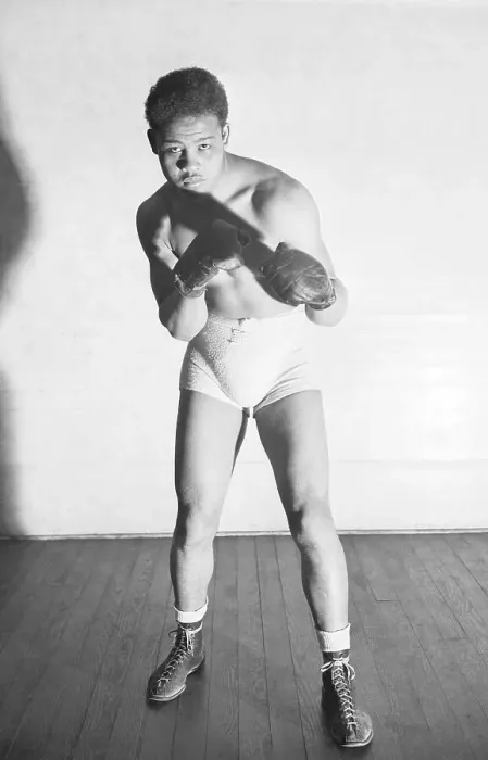 Framed Print : Joe Louis. (Original Caption) 1938- Joe Louis in Boxing gear, standing Framed Print : Joe Louis. (Original Caption) 1938- Joe Louis in Boxing gear, standing