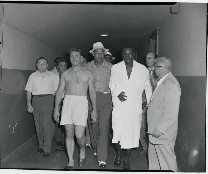 Framed Print : Joe Louis Escorting Ezzard Charles and Gus Lesnevich Framed Print : Joe Louis Escorting Ezzard Charles and Gus Lesnevich