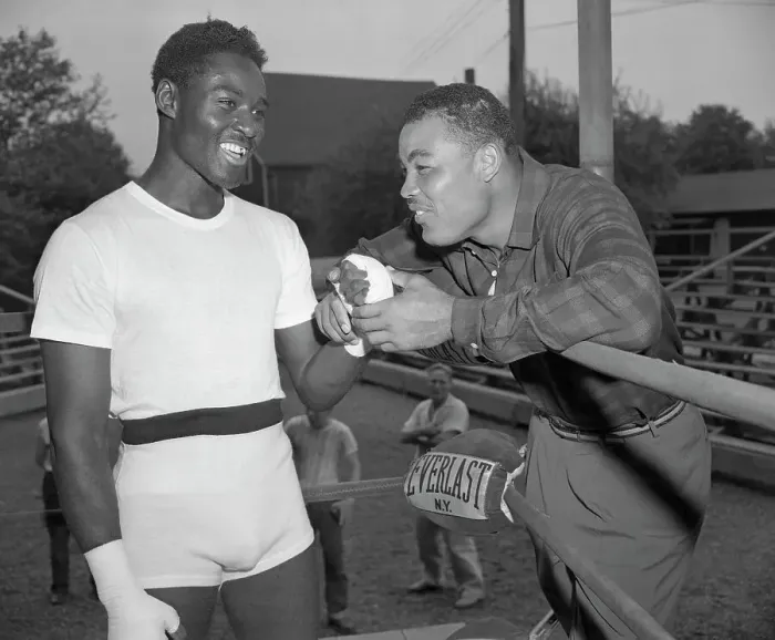 Framed Print : Joe Louis and Ezzard Charles Conversing Framed Print : Joe Louis and Ezzard Charles Conversing