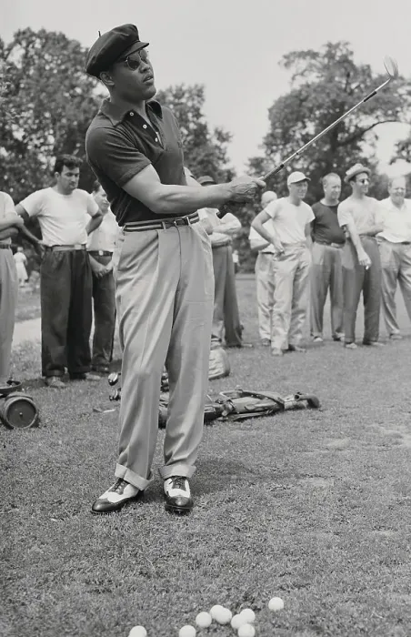 Framed Print : Joe Louis During a Golf Game Framed Print : Joe Louis During a Golf Game