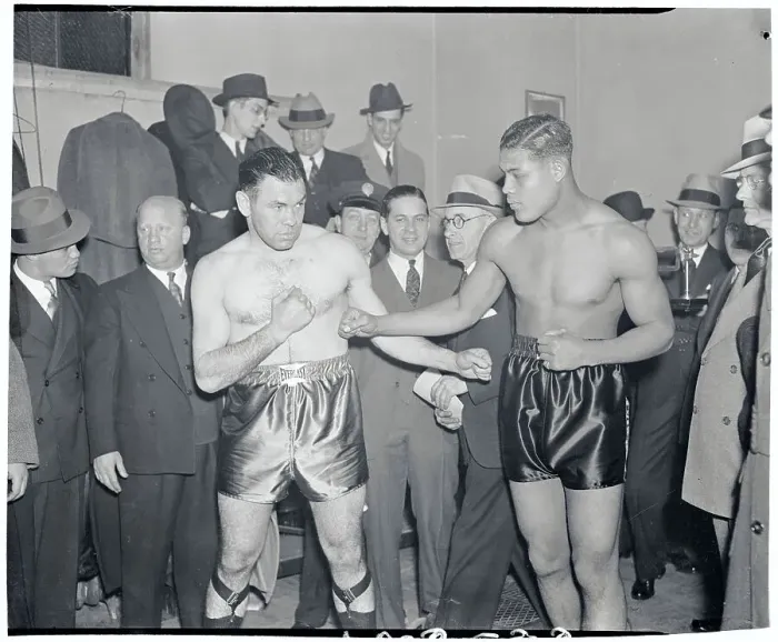 Framed Print : Joe Louis and Paulino Uzcudun Squaring Off Framed Print : Joe Louis and Paulino Uzcudun Squaring Off