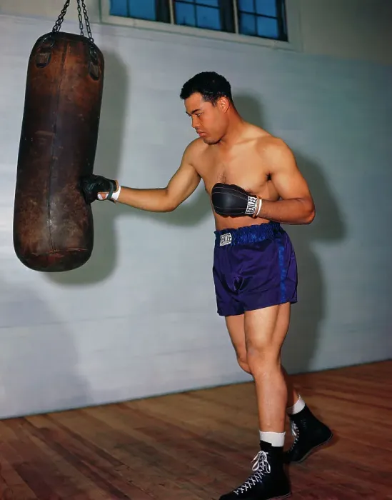 Framed Print : Joe Louis Punching Heavy Bag Framed Print : Joe Louis Punching Heavy Bag