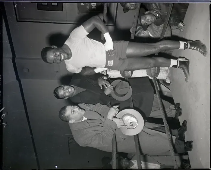 Framed Print : Joe Louis and Sugar Ray Robinson with Ezzard Charles Framed Print : Joe Louis and Sugar Ray Robinson with Ezzard Charles