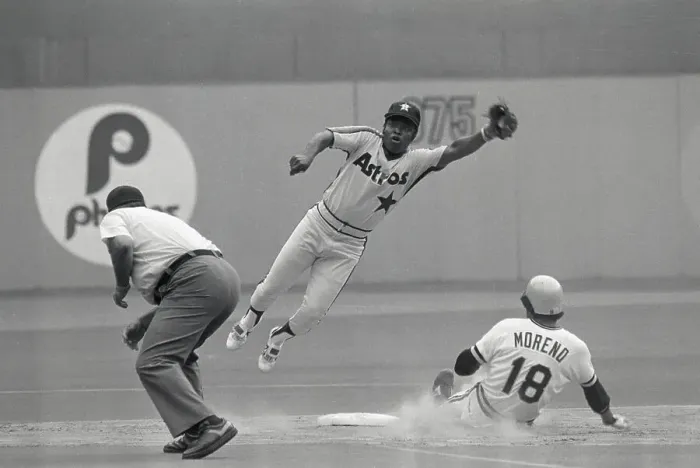 Framed Print : Joe Morgan Jumping to Field a Throw Framed Print : Joe Morgan Jumping to Field a Throw