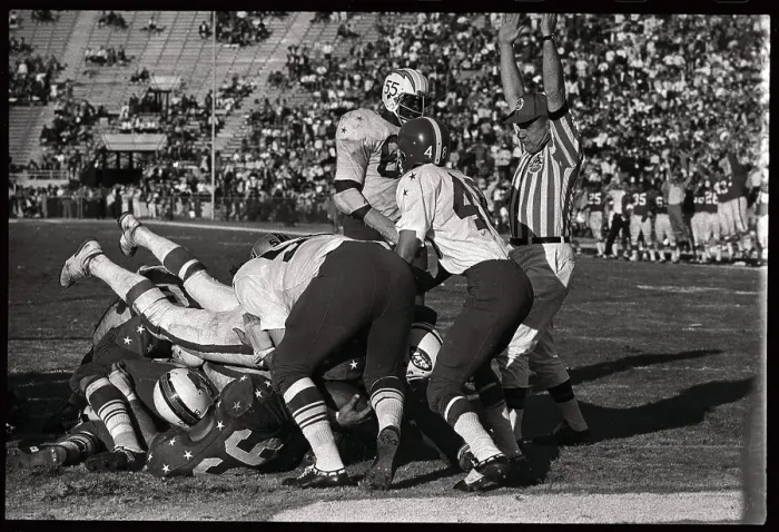 Framed Print : Joe Namath Making a Touchdown Framed Print : Joe Namath Making a Touchdown