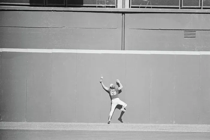 Framed Print : Joe Rudi Catching Ball Framed Print : Joe Rudi Catching Ball