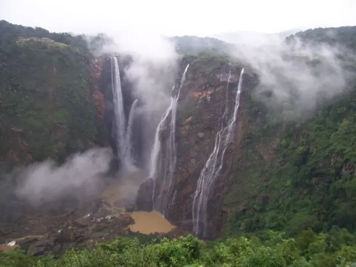 Framed Print : Jog Falls. Water falls on the Sharavathi river, at Jog.Western Ghats, Karnataka Framed Print : Jog Falls. Water falls on the Sharavathi river, at Jog.Western Ghats, Karnataka