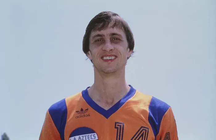 Framed Print : Johan Cruyff Framed Print : Johan Cruyff
