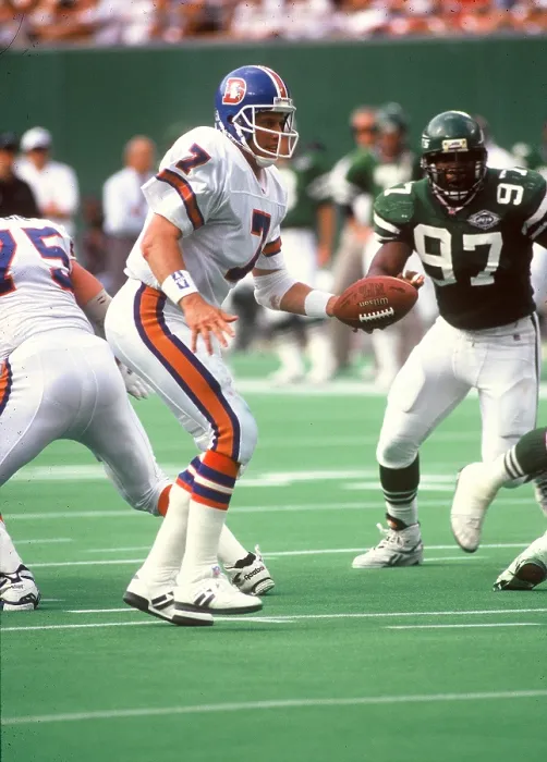 Framed Print : John Elway Directs The Denver Offense Framed Print : John Elway Directs The Denver Offense