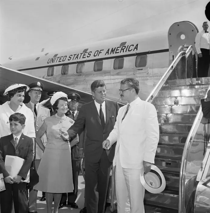 Framed Print : John F. Kennedy Greeting Equadorian President Framed Print : John F. Kennedy Greeting Equadorian President