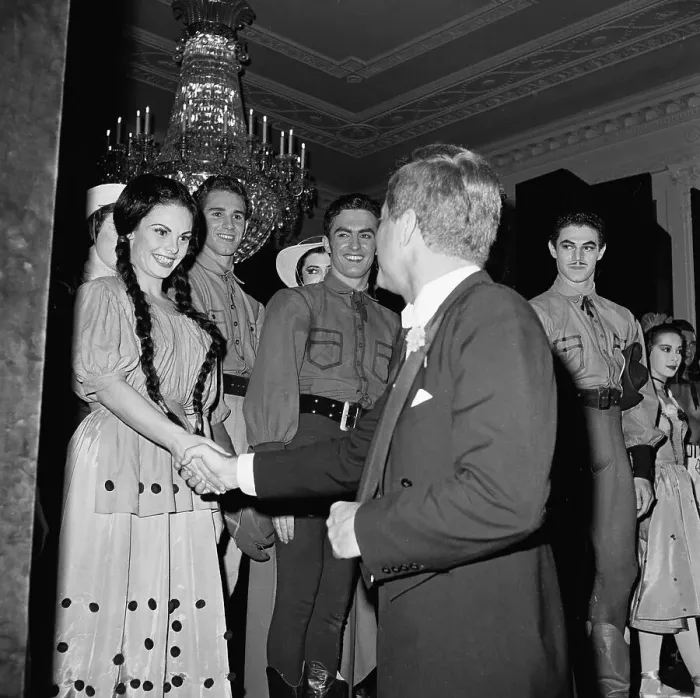 Framed Print : John F. Kennedy Greeting Mary Gelder Framed Print : John F. Kennedy Greeting Mary Gelder