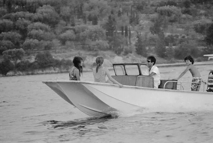 Framed Print : John F Kennedy Jr in Boat with Onassis Bodyguard Framed Print : John F Kennedy Jr in Boat with Onassis Bodyguard