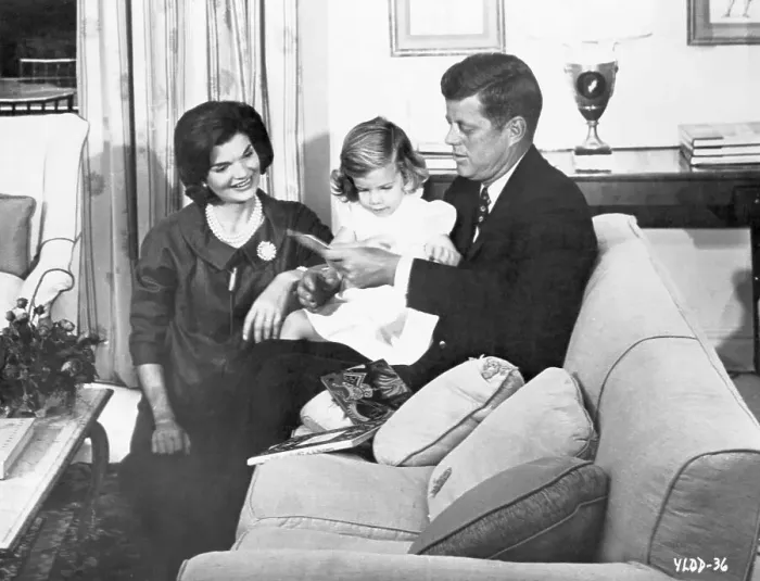 Framed Print : John F. Kennedy with Wife and Daughter Framed Print : John F. Kennedy with Wife and Daughter