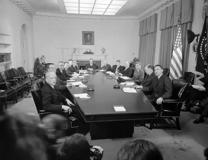 Framed Print : John Fitzgerald Kennedy Posing with His Cabinet in Session Framed Print : John Fitzgerald Kennedy Posing with His Cabinet in Session