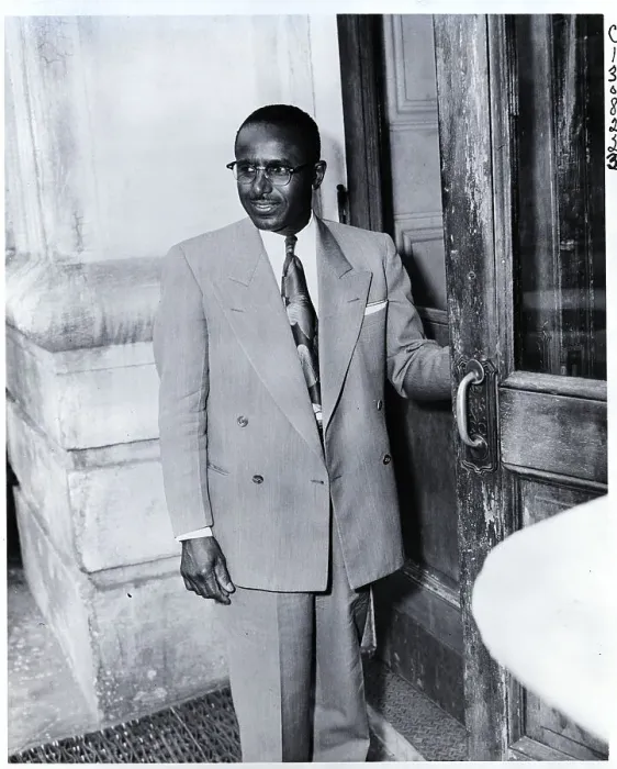 Framed Print : John Garrison Arriving For Boycott Trial