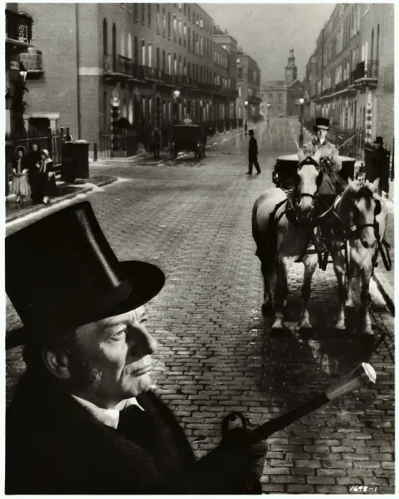 Framed Print : John Gielgud Playing in The Barretts of Wimpole Street Framed Print : John Gielgud Playing in The Barretts of Wimpole Street