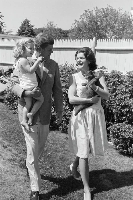 Framed Print : John and Jacqueline Kennedy on Outing with Their Daughter Framed Print : John and Jacqueline Kennedy on Outing with Their Daughter