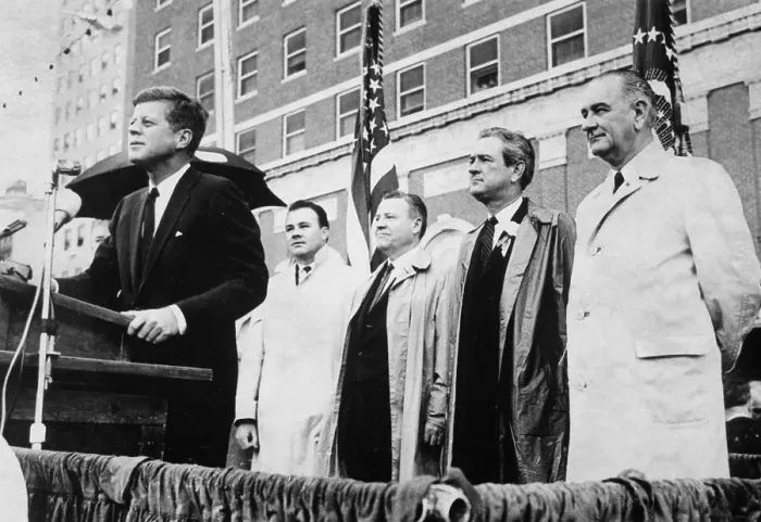 Framed Print : John Kennedy Addressing a Crowd Framed Print : John Kennedy Addressing a Crowd