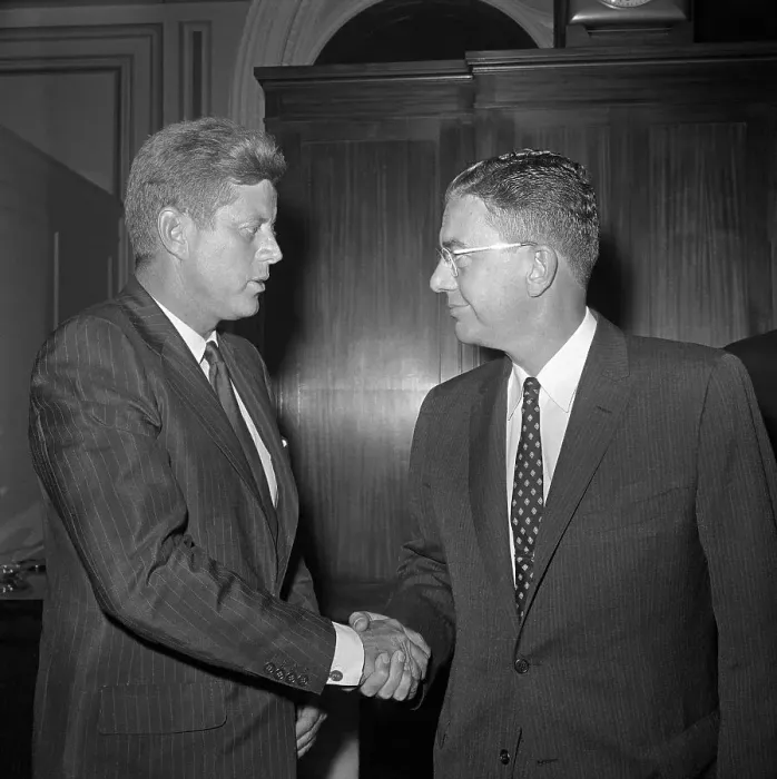Framed Print : John Kennedy Greeting Governor S. Ernest Vandiver Framed Print : John Kennedy Greeting Governor S. Ernest Vandiver