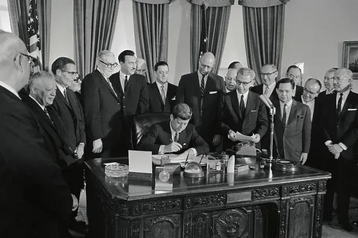 Framed Print : John Kennedy Signing Wage Bill Framed Print : John Kennedy Signing Wage Bill