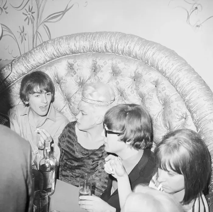 Framed Print : John Lennon, George Harrison and Jayne Mansfield Framed Print : John Lennon, George Harrison and Jayne Mansfield
